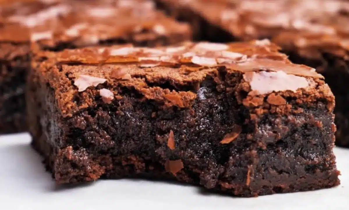 Best Fudgy Brownies Recipes in Home