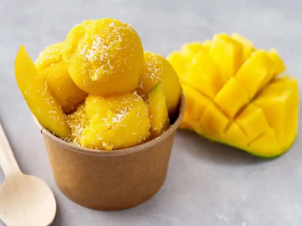 Health benefits of mango ice cream 