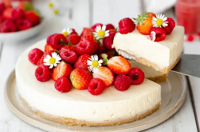 BEST NO-BAKE CHEESECAKE