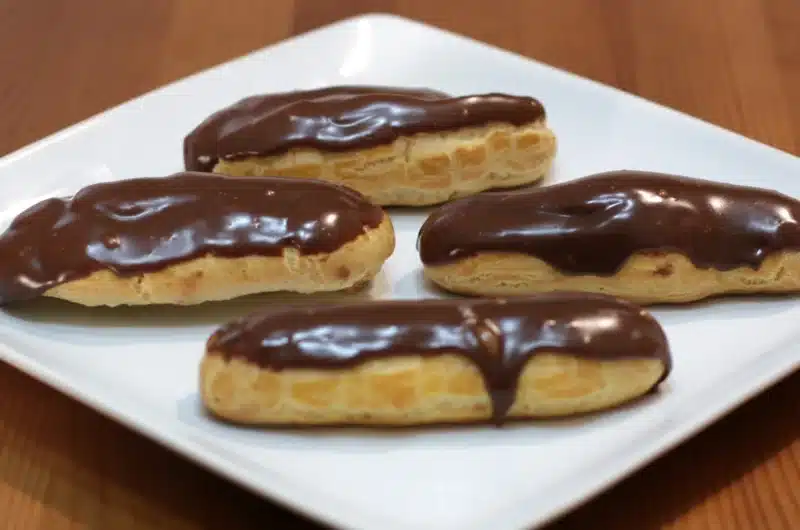 Easy Foolproof Chocolate Eclairs (1hour 20 mint)