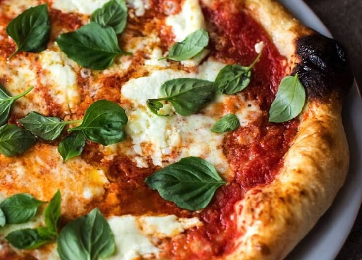 Easy Pizza Margherita: Quick and Delicious Recipe